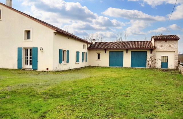 Homerez - House in Albi with parking