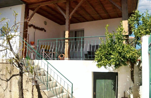 Homerez - House in Bragança with terrace