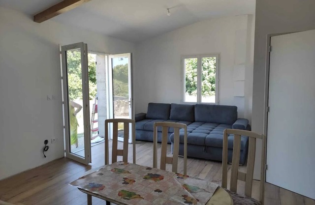 Homerez - House with garden in Campsas