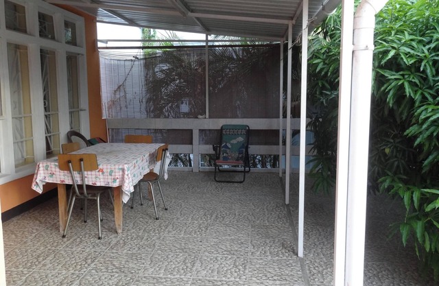 Homerez - Modern Apartment with Pool in Flic en Flac