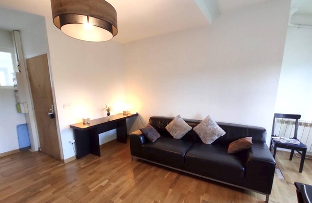 Homerez - Nice apartement for 6 ppl. with garden at Citry