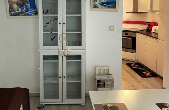 Homerez - Nice appartement for 5 ppl. at Charleroi