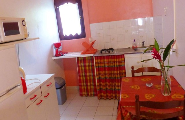 Homerez - Studio 3 km away from the beach for 2 ppl. at Capesterre Belle Eau