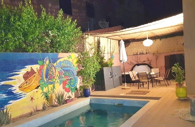 Homerez - Villa for 6 ppl. with swimming-pool, garden and terrace at Marrakech
