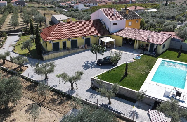 Homerez - Villa in Lodões, Mountain View
