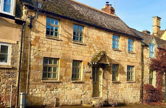 Honey stone and style year round