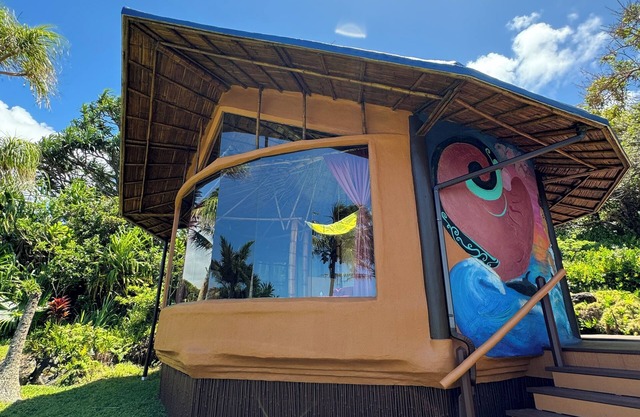 Honeymoon Bliss: Bamboo Temple with Ocean Views at Maui Eco Retreat