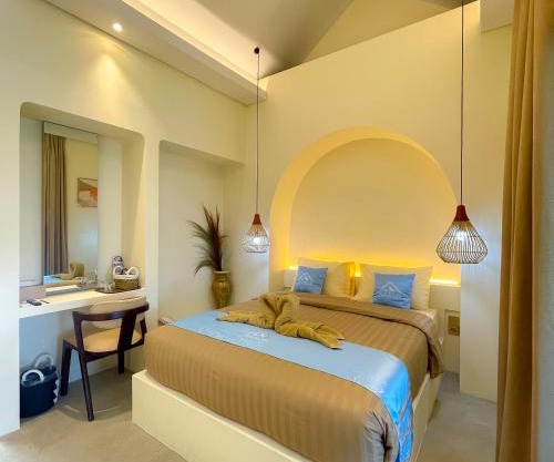 Honeymoon private pool villa - bohemian vibes
