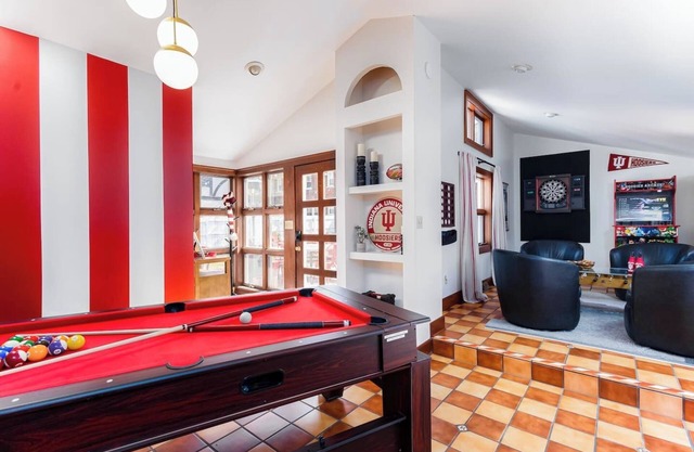 Hoosier Memories! Luxury Stay, Steps from IU - Pool Table, Firepit & More