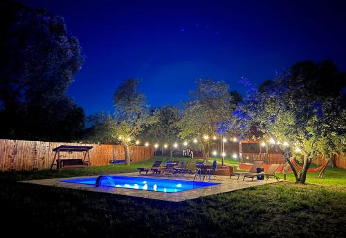 Horace Guesthouse POOL & HOT TUB & BIKES & RIVER