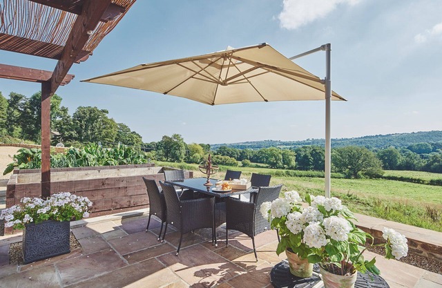 Horseshoe House - Luxury Cottages