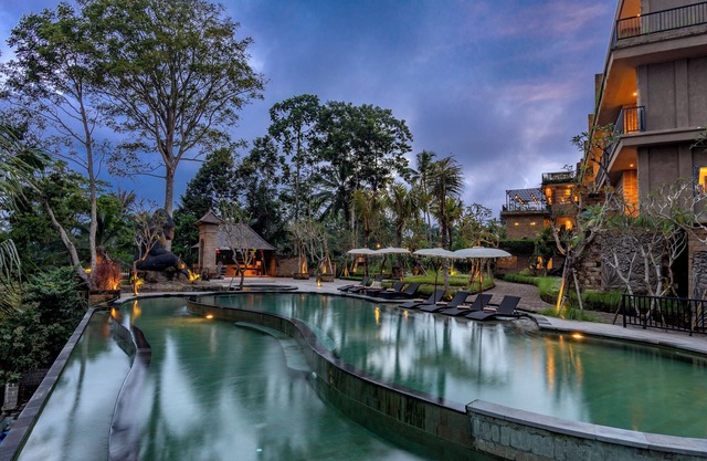 Hoshi Jungle Resort
