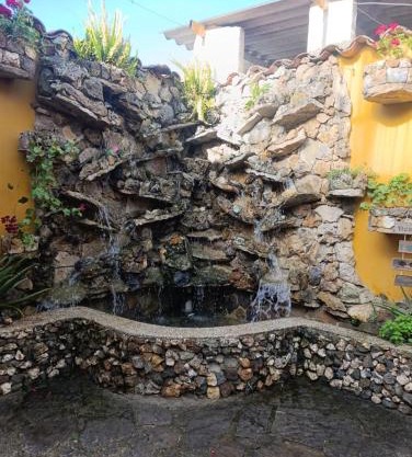 Hospedaje La Fuente