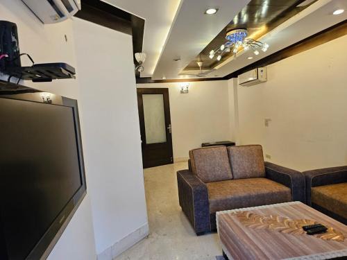 Host my stay 3Bhk House! Greater kailash 1