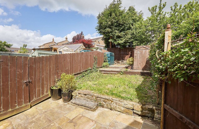 Host Stay Elliott Terrace