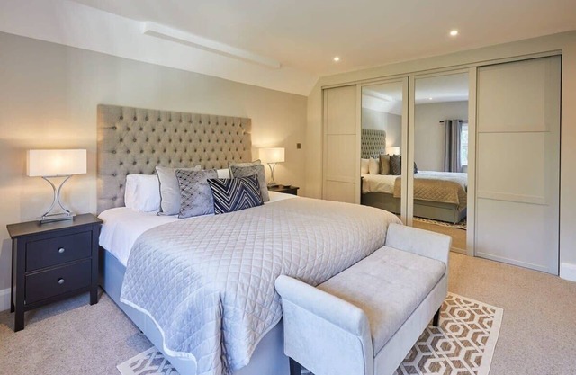 Host & Stay | White Lodge