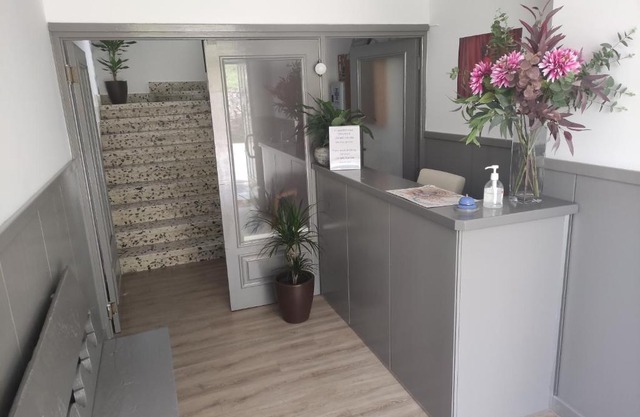 Hostal Cruce