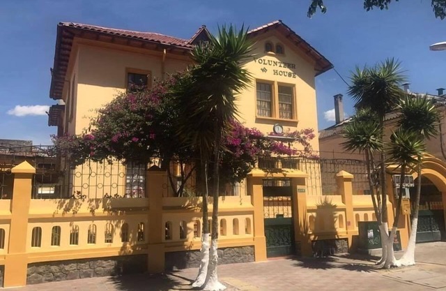 Hostal Volunteer House