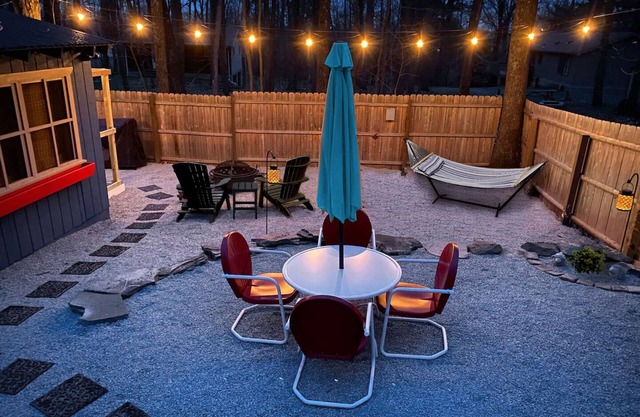 Hot Tub, Fire Pit, Minutes To Lake Wallenpaupack