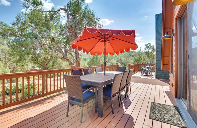 Hot Tub & Mtn View: Dog-Friendly Payson Getaway!