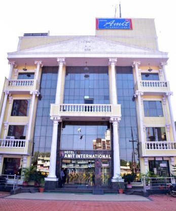 Hotel Amit International