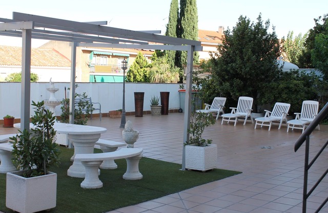 Hotel Barajas Plaza Madrid