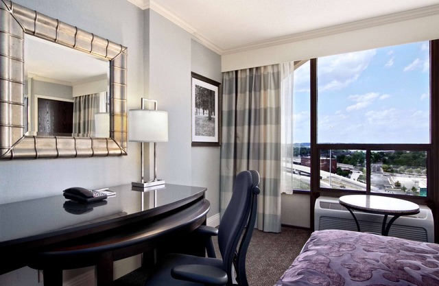 Hotel Belvoir Springfield