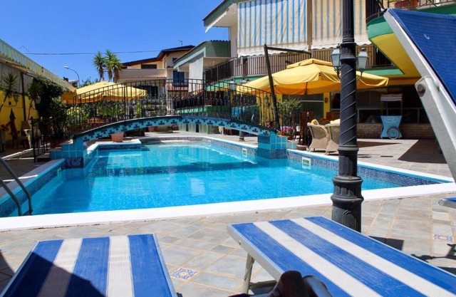 Hotel cappuccetto rosso