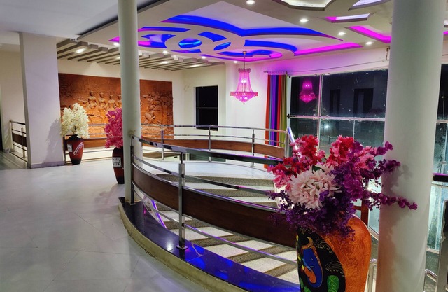 Hotel Cipron Inn