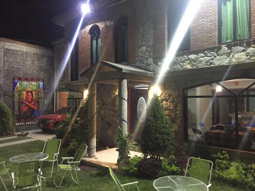 Hotel Coatlicue