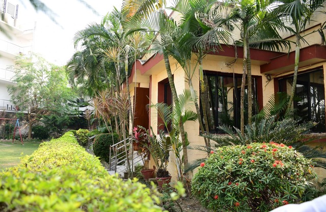 Hotel Dolphin