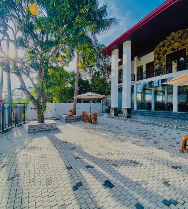 Hotel Fiori Paradise