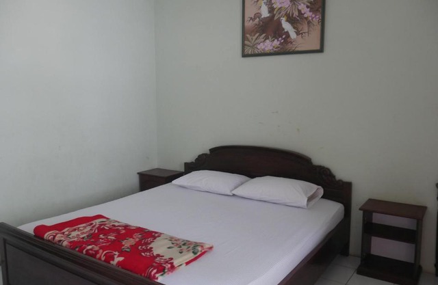 Hotel Garuda Syariah near Alun Alun Banjarnegara