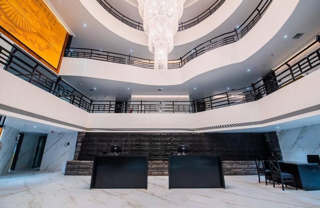 Hotel Grand Dhillon