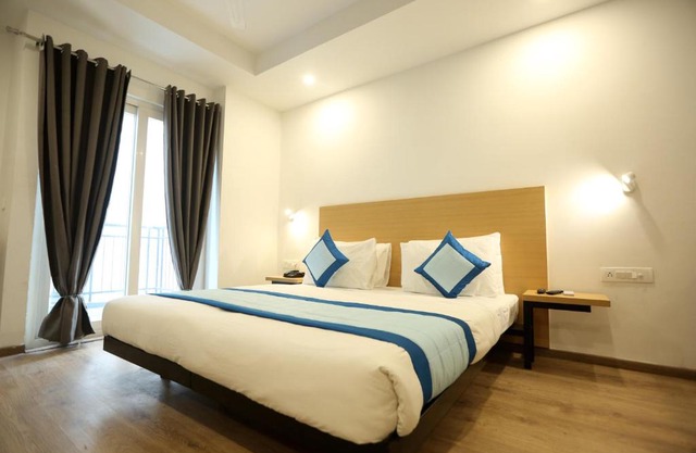 Hotel Key Rooms
