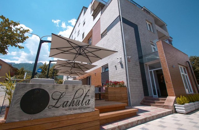 Hotel Lahuta
