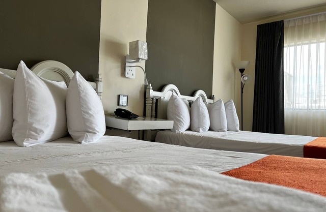 Hotel Los Robles