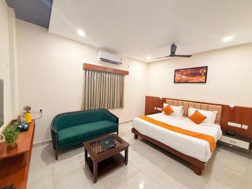 Hotel Nanda Mohan Residency