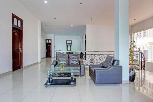 Hotel O Griya Lestari Pati 2