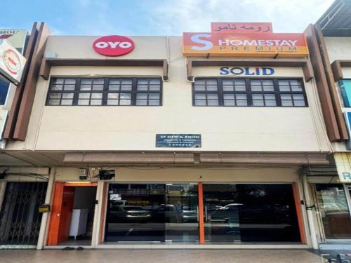 Hotel O S Homestay Premium