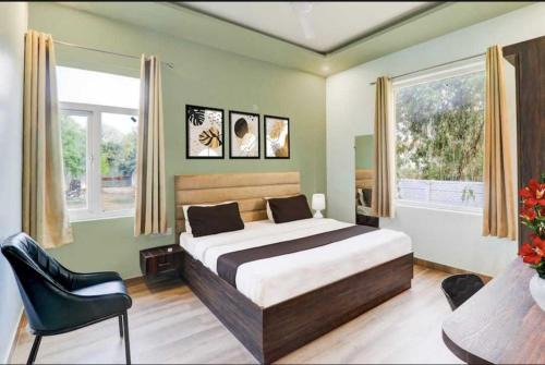 Hotel O Sultanpur Railway Junction Formerly Sanskar Marriage Lawan