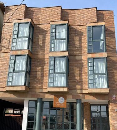 HOTEL ORENETA - Gironella