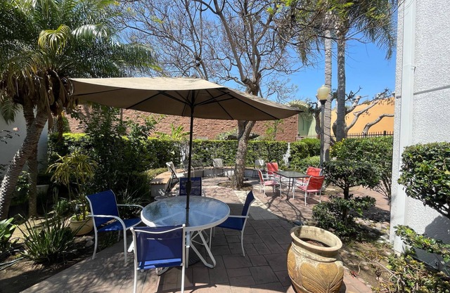 Hotel Pacific Garden