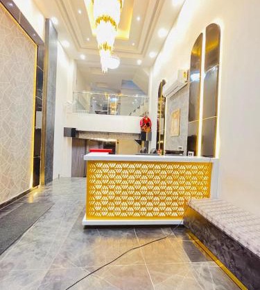 Hotel Red Stone Inn Walkable from New Delhi Railway Station