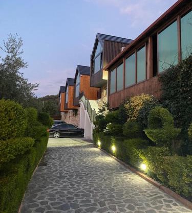 Hotel & Restorant Flamuri