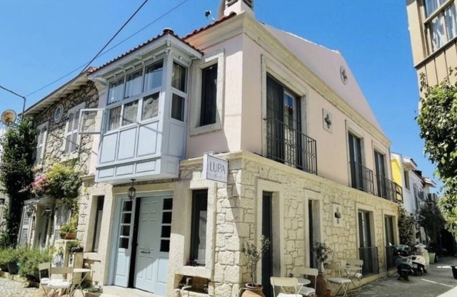 HOTEL ROOM İN ALAÇATI ALAÇATI KÖY İÇİNDE BUTİK OTEL