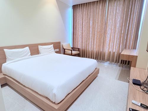 Hotel Serenity
