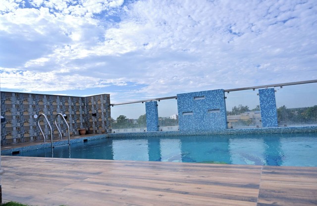 Hotel Silver Land New Digha
