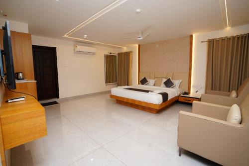 Hotel ss residency