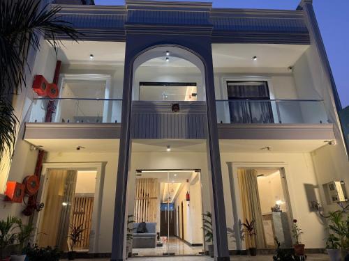 Hotel Taj Way by Jyoti Villa